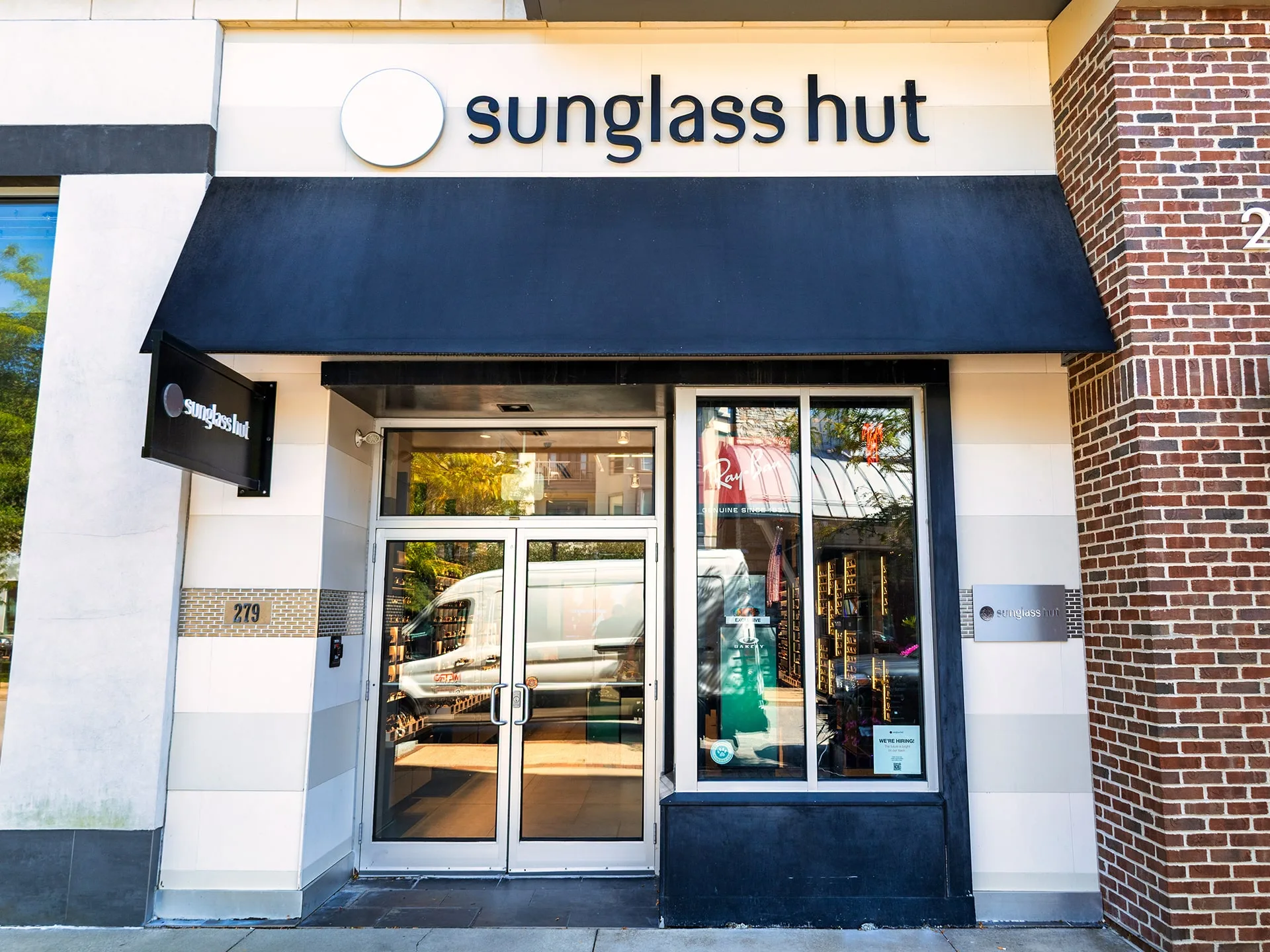 Sunglass Hut Sunglass Hut